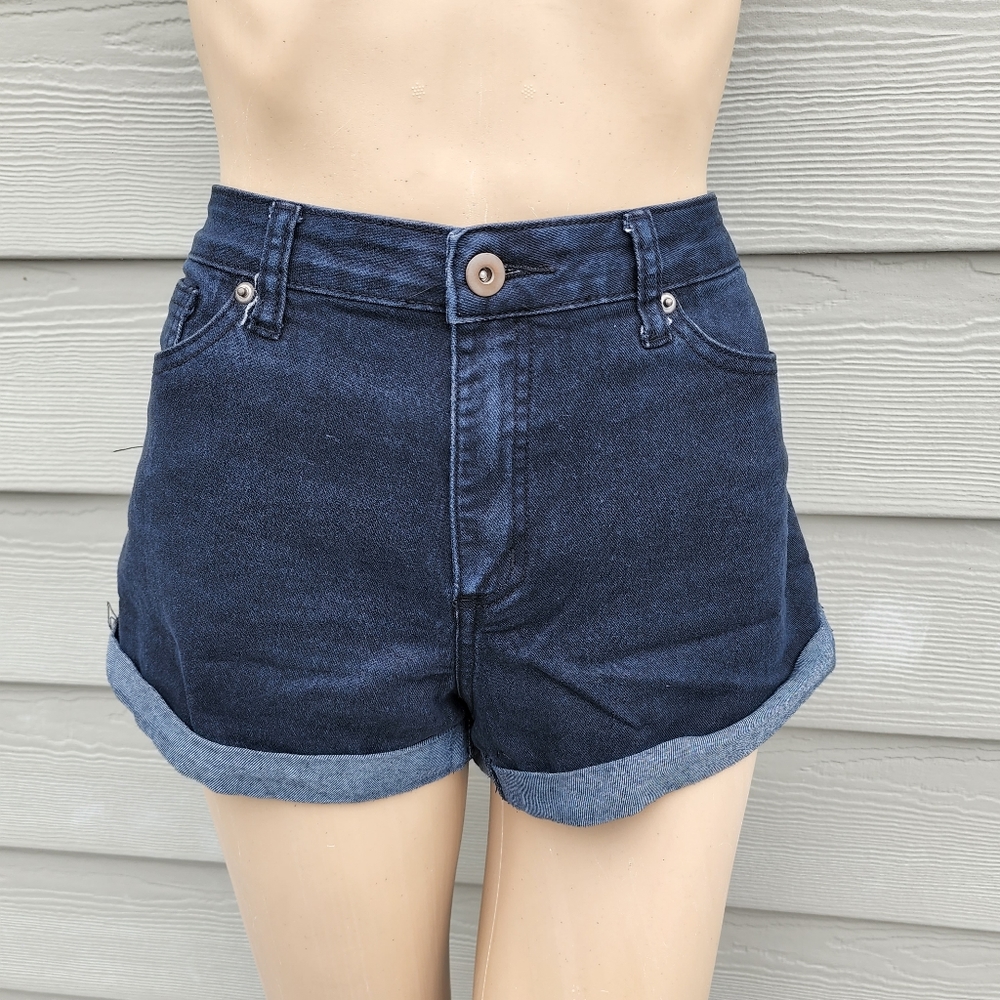 FOREVER 21 | Dark Wash Cuffed Jean Shorts
